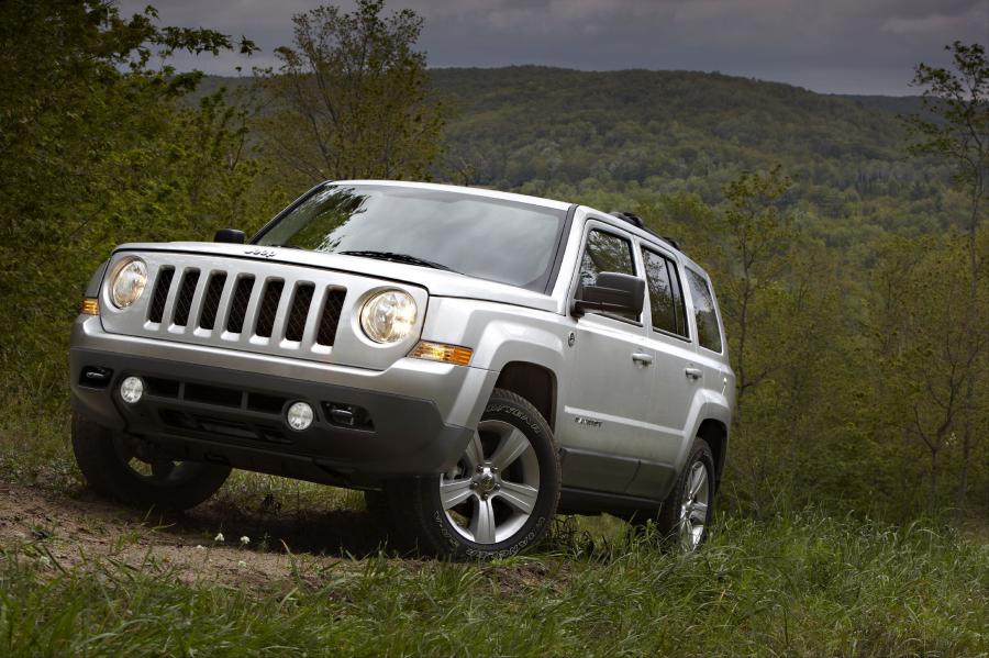  Jeep Patriot 2011 года  (фото 36 из 36)